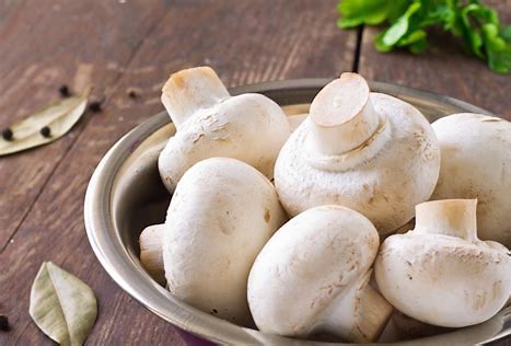 MUSHROOM: JUMBO WHITE WHOLE